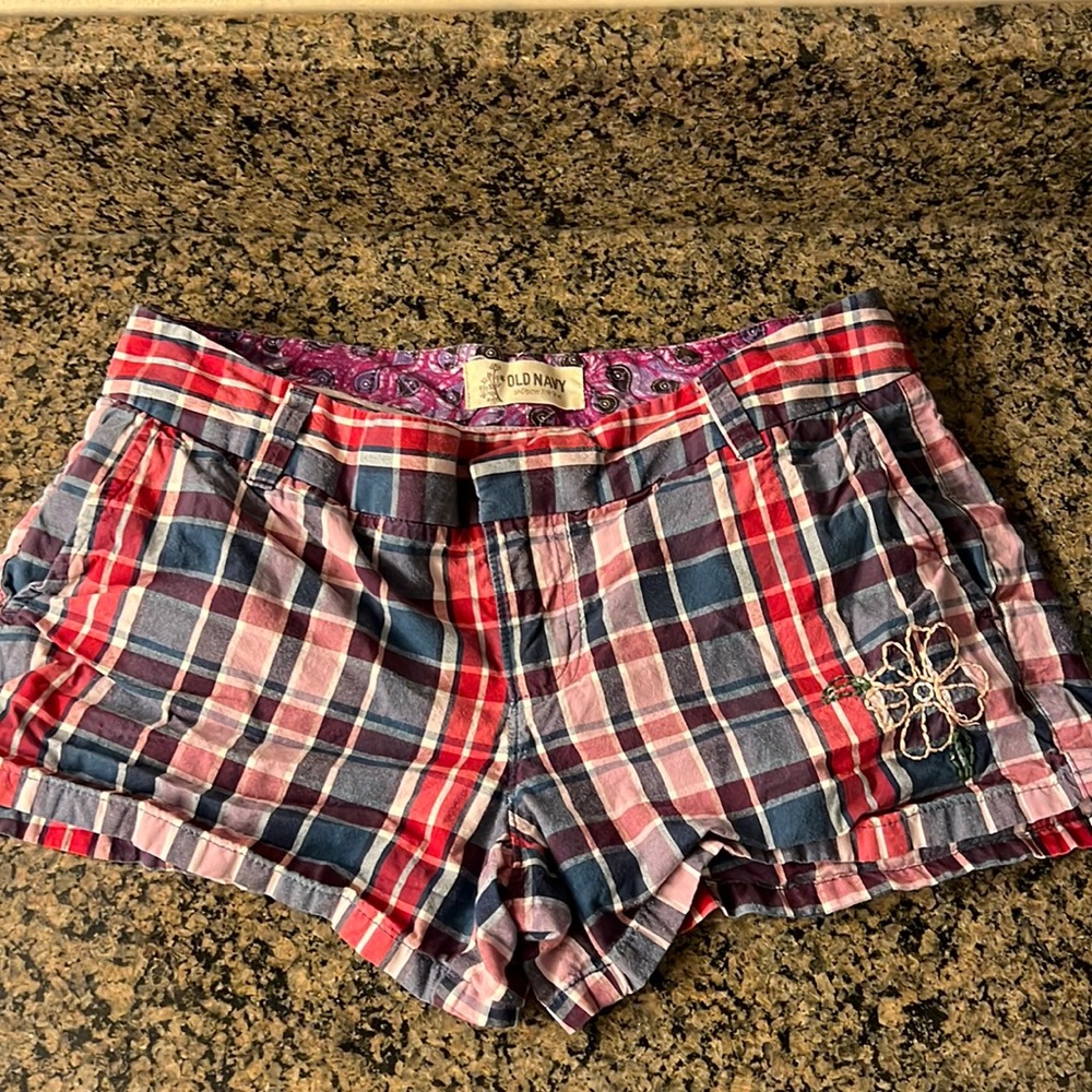 Plaid Old Navy shorts